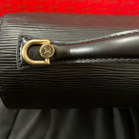 Louis Vuitton Epi Monceau 28 (FULL SET) - Picture 5 of 16